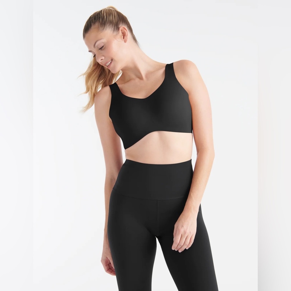 Knix Size 4 (32D, 34C, 34D) Catalyst Sports Bra - Black